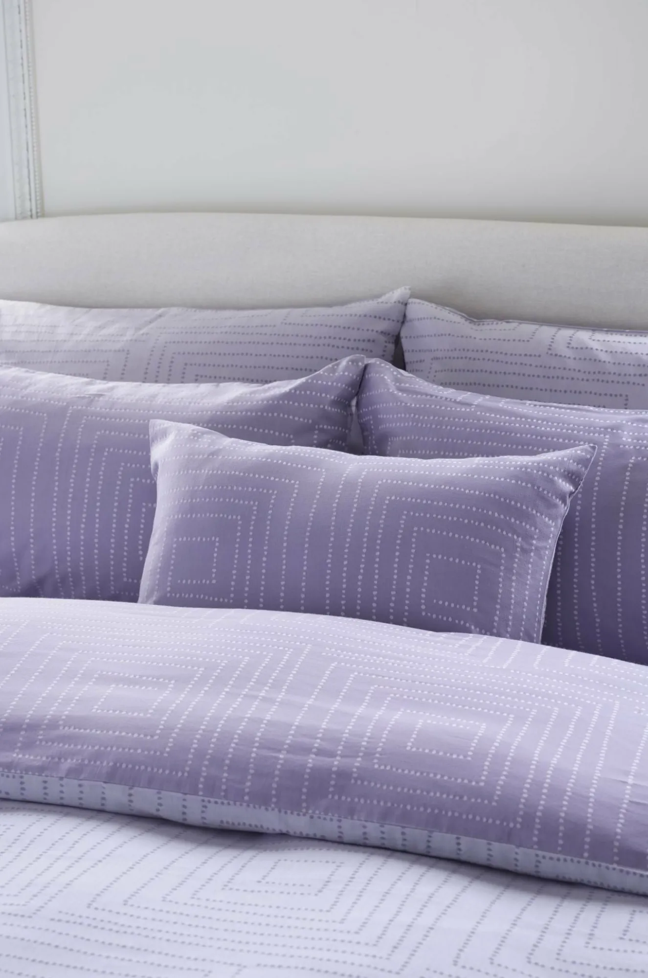 Jasper Conran Dot To Dot Jacquard Pillow Case New